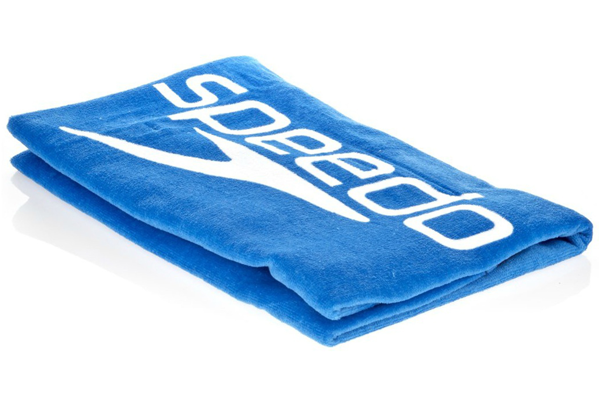 Купить полотенце в самаре. Полотенце Спидо. Полотенце speedo Towel. Полотенце speedo Saturate 2. Полотенце для бассейна Спидо.