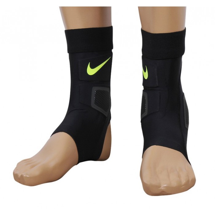 Nike Hyperstrong Strike Ankle Sleeves 