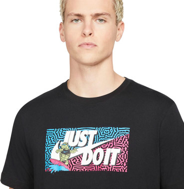 Nike sportswear t shirt dq1087 010 1
