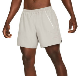 Nike dri fit run division challenger shorts 5 dm4807 016 1